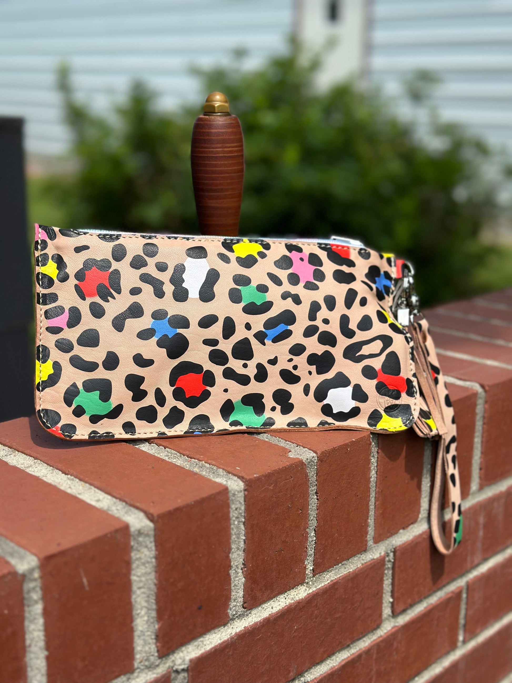 Classic Leather Clutch with Inside Pocket