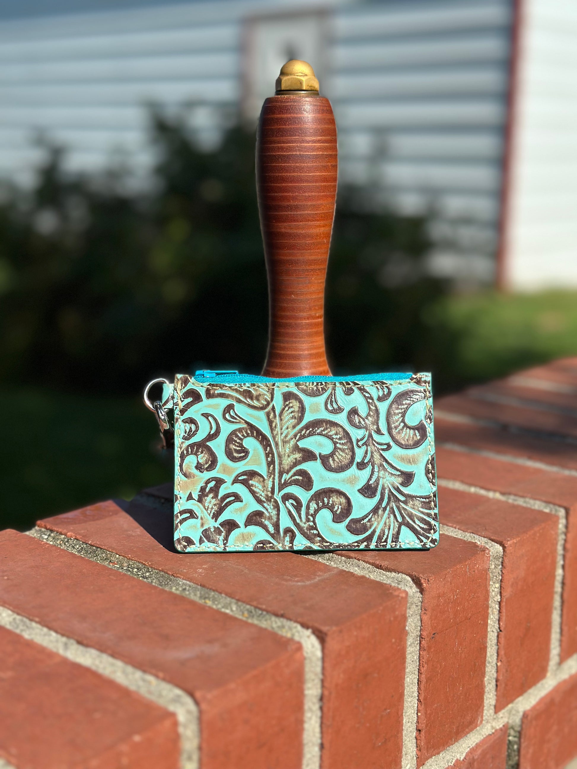 Women’s Wristlet Wallet