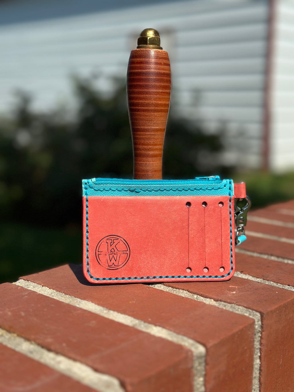 Women’s Wristlet Wallet